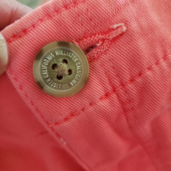 🏷Hollister NWT Low Rise Short - Size 5 W27 - Picture 6 of 8